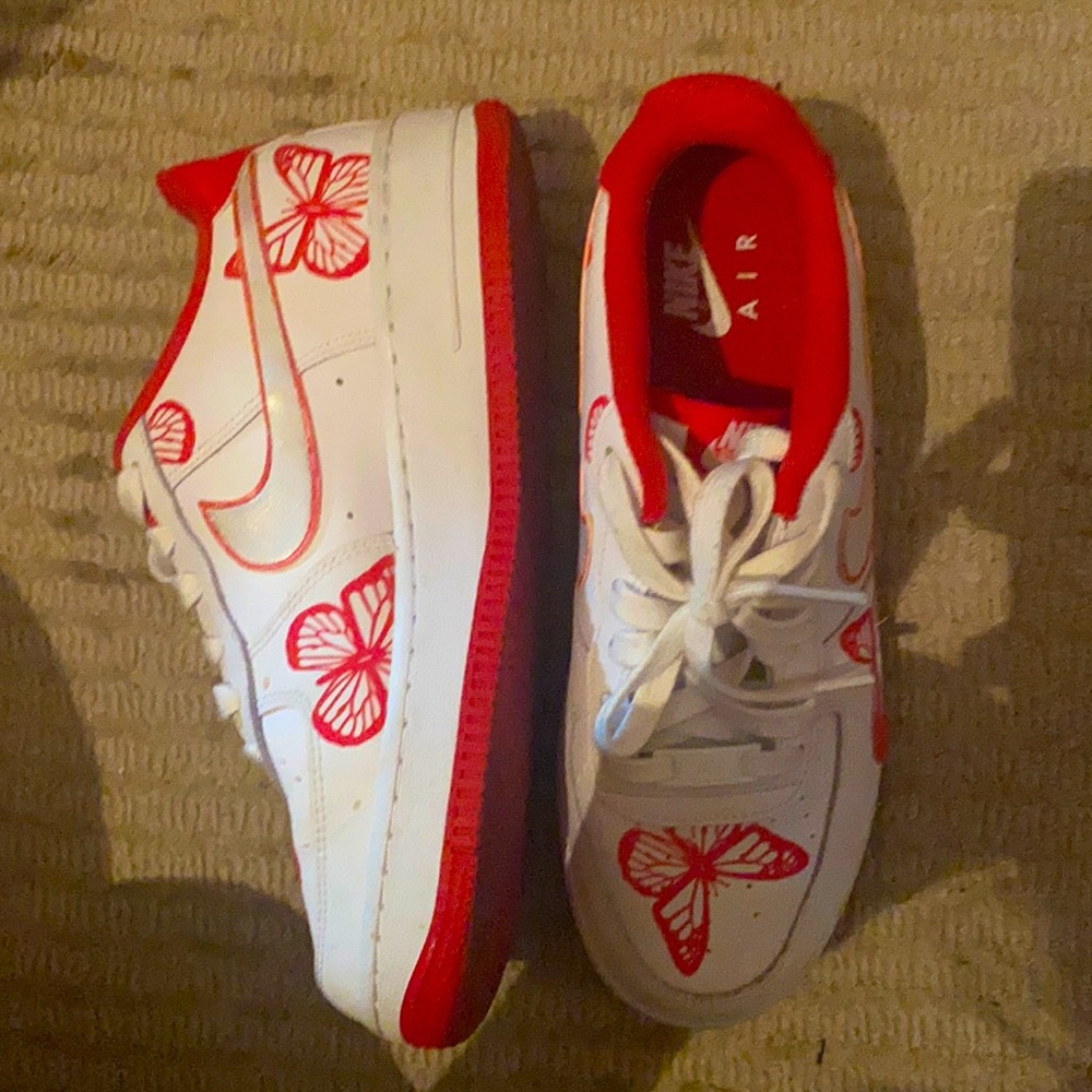 Nike Size 8 Butterfly Custom AF1’s